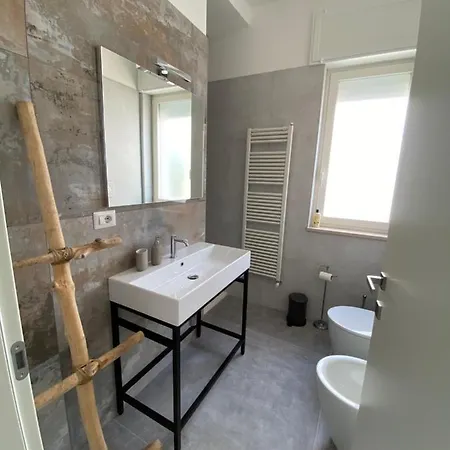 Waterfront Tina Casa de Férias